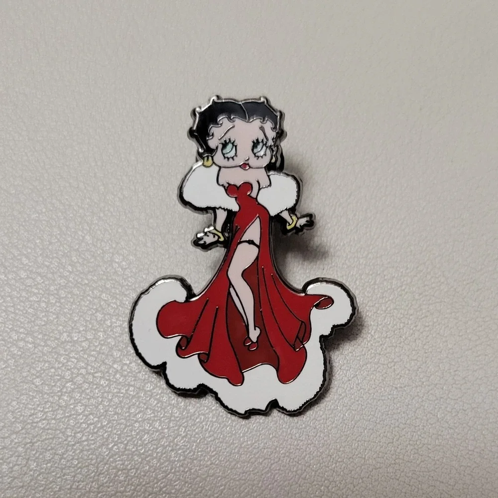Beautiful BETTY BOOP Enamel Long‎ Red Dress W/ White Fur Winter Christmas Pin